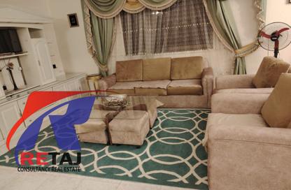 Apartment - 3 Bedrooms - 2 Bathrooms for rent in Ahmed Fakhry St. - 6th Zone - Nasr City - Cairo