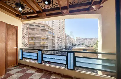 شقة - 3 غرف نوم - 2 حمامات للبيع في لوران - حي شرق - الاسكندرية