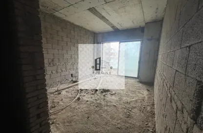 Apartment - 3 Bedrooms - 3 Bathrooms for sale in Lake View Residence - 5th Settlement Compounds - The 5th Settlement - New Cairo City - Cairo