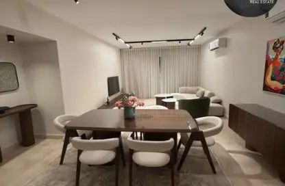 شقة - 3 غرف نوم - 3 حمامات للايجار في أو ويست - كمبوندات 6 أكتوبر - مدينة 6 أكتوبر - الجيزة شقة - 3 غرف نوم - 3 حمامات للايجار في أو ويست - كمبوندات 6 أكتوبر - مدينة 6 أكتوبر - الجيزة