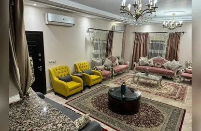 دوبلكس - 3 غرف نوم - 3 حمامات للبيع في الشارع الرابع - الحي الرابع - التجمع الخامس - مدينة القاهرة الجديدة - القاهرة