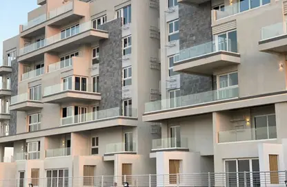 Apartment - 3 Bedrooms - 2 Bathrooms for sale in Mountain View iCity - 5th Settlement Compounds - The 5th Settlement - New Cairo City - Cairo