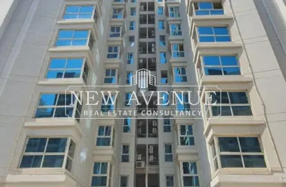 Office Space - Studio - 1 Bathroom for sale in Street 9 - Maadi - Hay El Maadi - Cairo