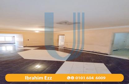 Office Space - Studio - 1 Bathroom for sale in Janaklees - Hay Sharq - Alexandria