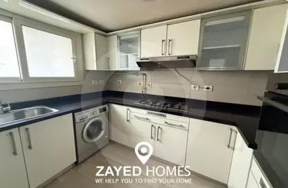 شقة - 3 غرف نوم - 3 حمامات للايجار في نيو جيزة - طريق مصر اسكندرية الصحراوي - مدينة 6 أكتوبر - الجيزة شقة - 3 غرف نوم - 3 حمامات للايجار في نيو جيزة - طريق مصر اسكندرية الصحراوي - مدينة 6 أكتوبر - الجيزة