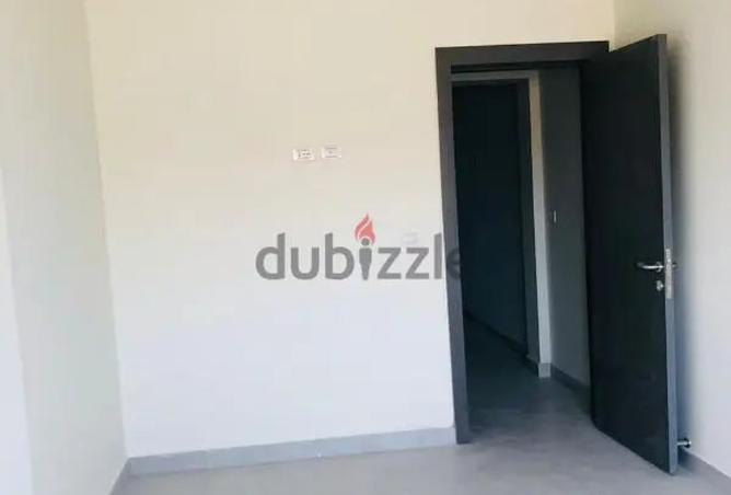 8373774 - Property Image 3