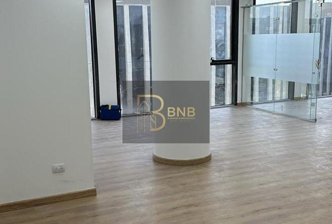 8461010 - Property Main Image