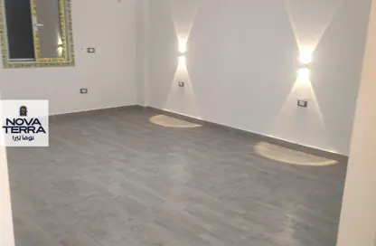 Apartment - 3 Bedrooms - 3 Bathrooms for sale in 16th District - Sheikh Zayed City - Giza
