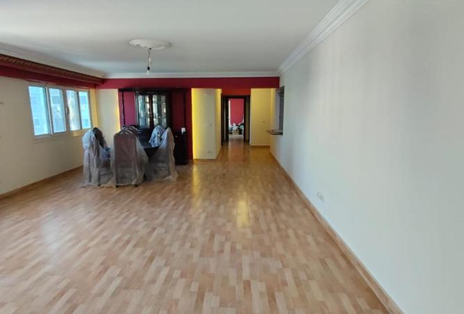 8269153 - Property Image 2