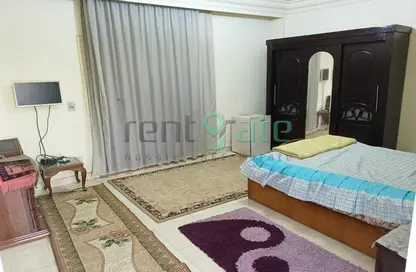 Roof - 1 Bedroom - 2 Bathrooms for rent in Mostafa Kamel Axis - The 1st Settlement - New Cairo City - Cairo