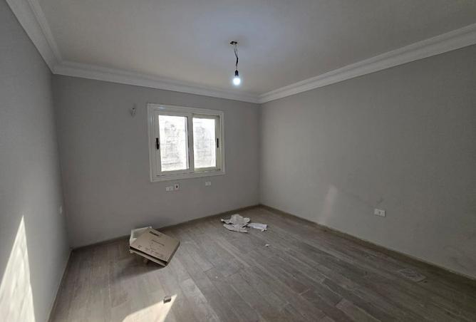 8008070 - Property Image 2