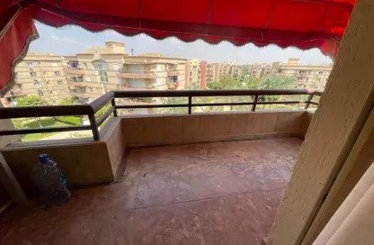 Apartment - 5 Bedrooms - 3 Bathrooms for sale in Al Rehab - New Cairo City - Cairo