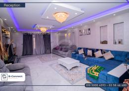 شقة - 3 غرف نوم - 2 حمامات for للايجار in شارع احمد ذو الفقار - لوران - حي شرق - الاسكندرية