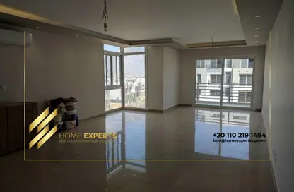 Apartment - 3 Bedrooms - 3 Bathrooms for rent in The Residences - Hyde Park - New Cairo City - Cairo
