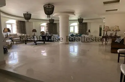 فيلا - 8 غرف نوم - 7 حمامات للايجار في الياسمين 5 - الياسمين - مدينة القاهرة الجديدة - القاهرة