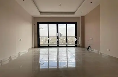 Apartment - 3 Bedrooms - 2 Bathrooms for sale in The Address East - 90 Street - The 5th Settlement - New Cairo City - Cairo