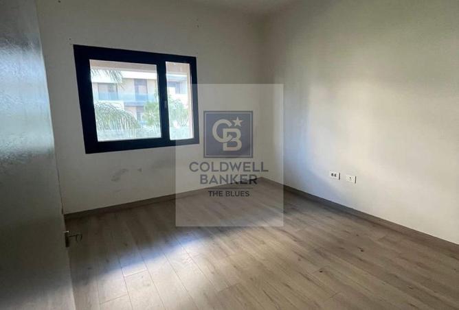 8269418 - Property Image 2