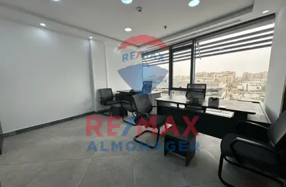 Office Space - Studio - 1 Bathroom for rent in The Polygon - Sheikh Zayed Compounds - Sheikh Zayed City - Giza