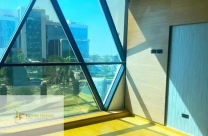 مساحات مكتبية - استوديو - 2 حمامات للايجار في كايرو بزنس بلازا - شارع التسعين الشمالي - التجمع الخامس - مدينة القاهرة الجديدة - القاهرة