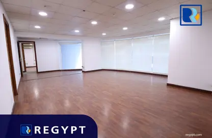 Office Space - Studio - 3 Bathrooms for rent in Degla Square - Degla - Hay El Maadi - Cairo