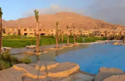 شاليه - 2 غرف نوم - 3 حمامات للبيع في تلال السخنة - العين السخنة - السويس