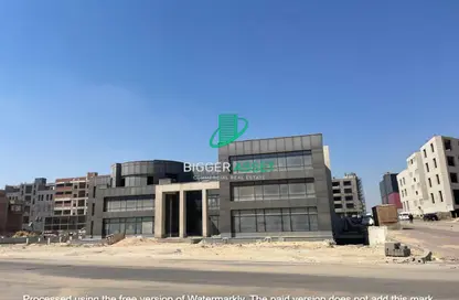 بناية كاملة - استوديو - 8 حمامات للايجار في فى90 - شارع التسعين الشمالي - التجمع الخامس - مدينة القاهرة الجديدة - القاهرة
