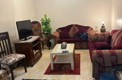 Apartment - 2 Bedrooms - 1 Bathroom for rent in Al Mesaha St. - Dokki - Giza