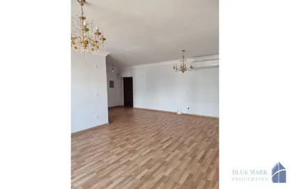 Apartment - 3 Bedrooms - 3 Bathrooms for rent in Mountain View Hyde Park - 5th Settlement Compounds - The 5th Settlement - New Cairo City - Cairo