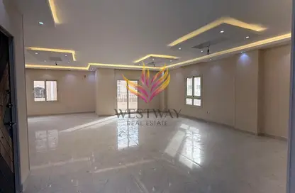 شقة - 3 غرف نوم - 3 حمامات للايجار في اركان بلازا - محور 26 يوليو - الشيخ زايد - الجيزة