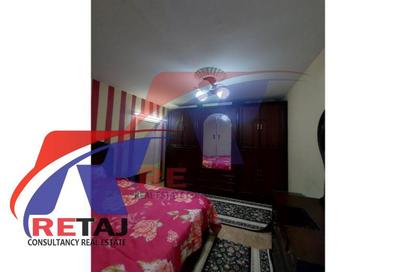 Apartment - 2 Bedrooms - 1 Bathroom for rent in Al Nasr Road - 6th Zone - Nasr City - Cairo