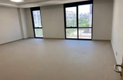 Clinic - Studio - 2 Bathrooms for sale in Westown - Sheikh Zayed Compounds - Sheikh Zayed City - Giza