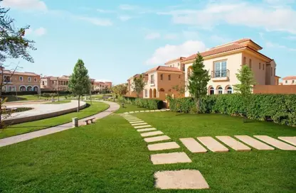 Townhouse - 3 Bedrooms - 4 Bathrooms for sale in Hyde Park - New Cairo City - Cairo