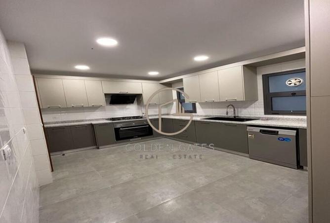 8297121 - Property Image 3