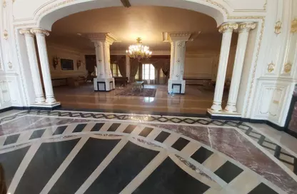 Villa - 5 Bedrooms - 6 Bathrooms for sale in Gamaiet Ahmed Orabi - Obour City - Qalyubia