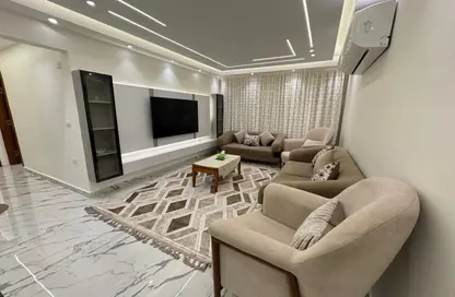 شقة - 2 غرف نوم - 2 حمامات للايجار في شارع القدس الشريف - المهندسين - الجيزة