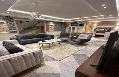 Duplex - 3 Bedrooms - 4 Bathrooms for rent in Westown - Sheikh Zayed Compounds - Sheikh Zayed City - Giza