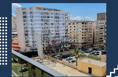 شقة - 3 غرف نوم - 3 حمامات للبيع في شارع مسجد مصطفي كامل - كفر عبده - رشدي - حي شرق - الاسكندرية