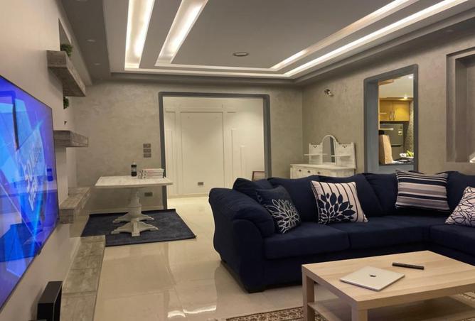 8187898 - Property Image 2