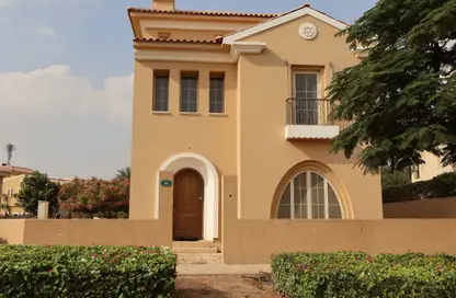 Villa - 4 Bedrooms - 5 Bathrooms for sale in Hyde Park - New Cairo City - Cairo