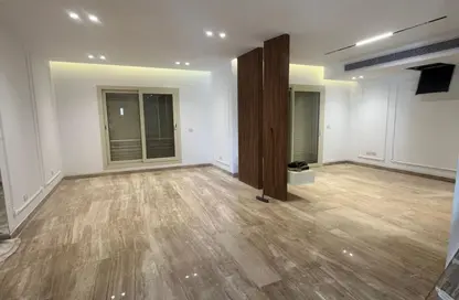 فيلا - 4 غرف نوم - 4 حمامات للايجار في كايرو فيستيفال سيتى - المستثمرين الشمالية - مدينة القاهرة الجديدة - القاهرة