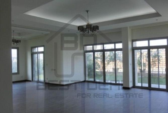 8032874 - Property Main Image