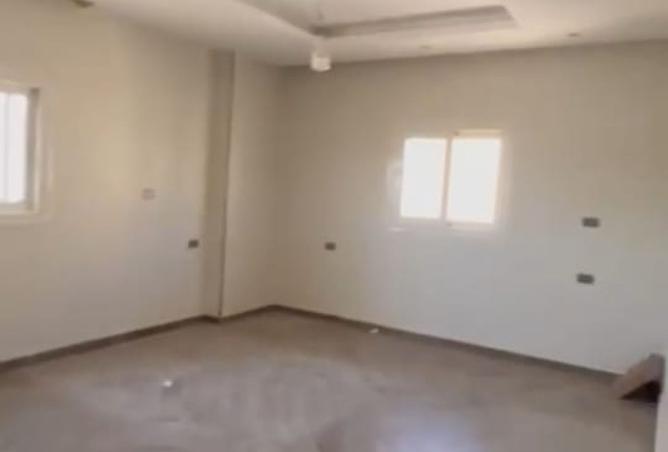 8381345 - صورة العقار 2