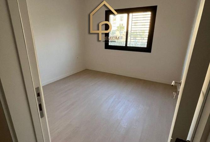 8390884 - Property Image 3