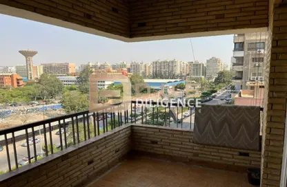 شقة - 3 غرف نوم - 2 حمامات للبيع في شارع عباس العقاد - المنطقة الأولى - مدينة نصر - القاهرة