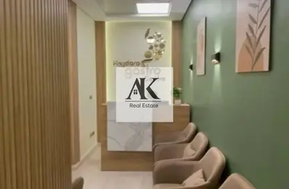 عيادة - استوديو - 1 حمام للبيع في مركز القاهرة الطبي - شارع التسعين الشمالي - التجمع الخامس - مدينة القاهرة الجديدة - القاهرة