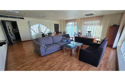 مساحات مكتبية - استوديو - 2 حمامات للايجار في امتداد الرحاب - الرحاب - مدينة القاهرة الجديدة - القاهرة