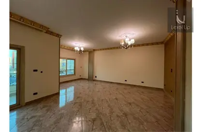 Apartment - 3 Bedrooms - 3 Bathrooms for rent in Omar Khorshid St. - El Banafseg 10 - El Banafseg - New Cairo City - Cairo