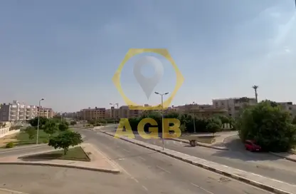 Apartment - 4 Bedrooms - 2 Bathrooms for sale in 7th Neighborhood - 3rd District East - Shorouk City - Cairo