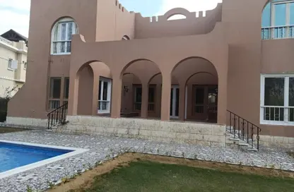 Villa - 6 Bedrooms - 6 Bathrooms for sale in Mena Garden City - Al Motamayez District - 6 October City - Giza