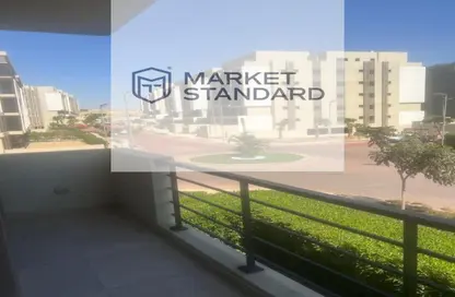 شقة - 3 غرف نوم - 3 حمامات للايجار في مون ريزيدنس - فيفث سكوير - التجمع الخامس - مدينة القاهرة الجديدة - القاهرة